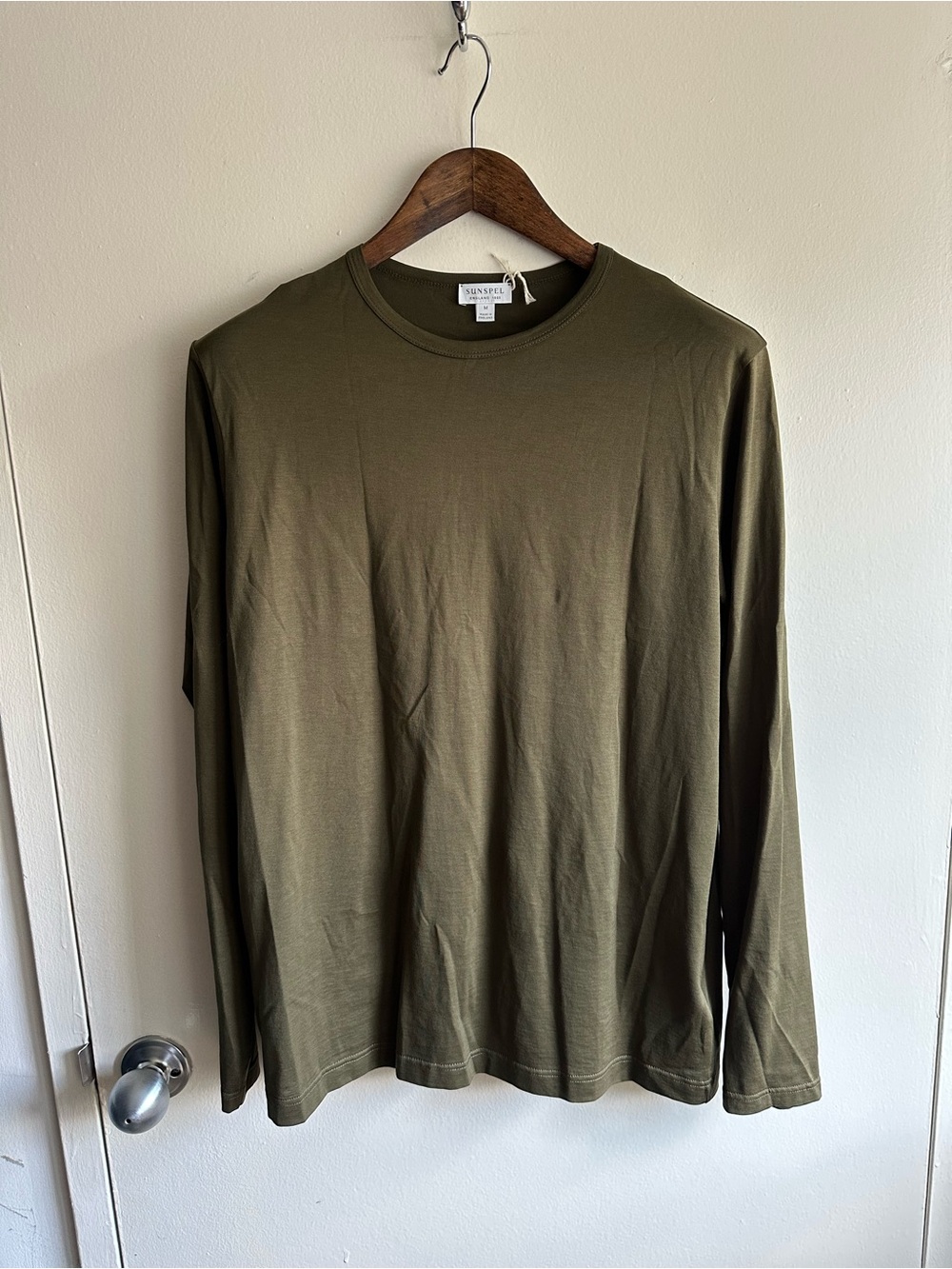 Sunspel England Olive Green Long-Sleeve Crewneck Shirt US M